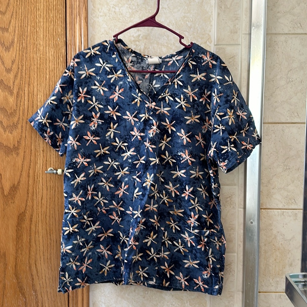 Dragon fly scrub top colors blue peach and tan